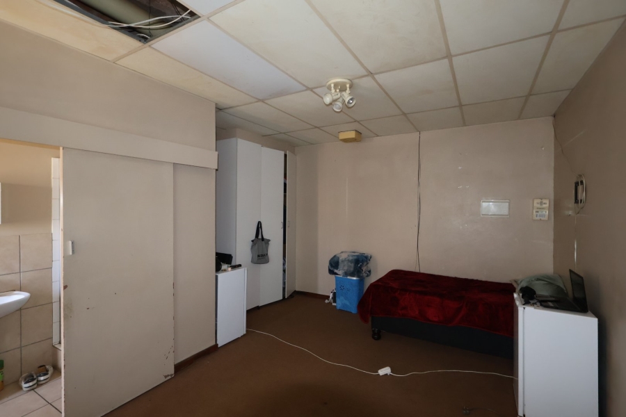 1 Bedroom Property for Sale in Willows Free State